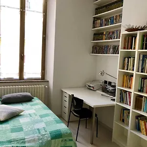 Intero Lgbtq+ Zona Loreto Appartamento