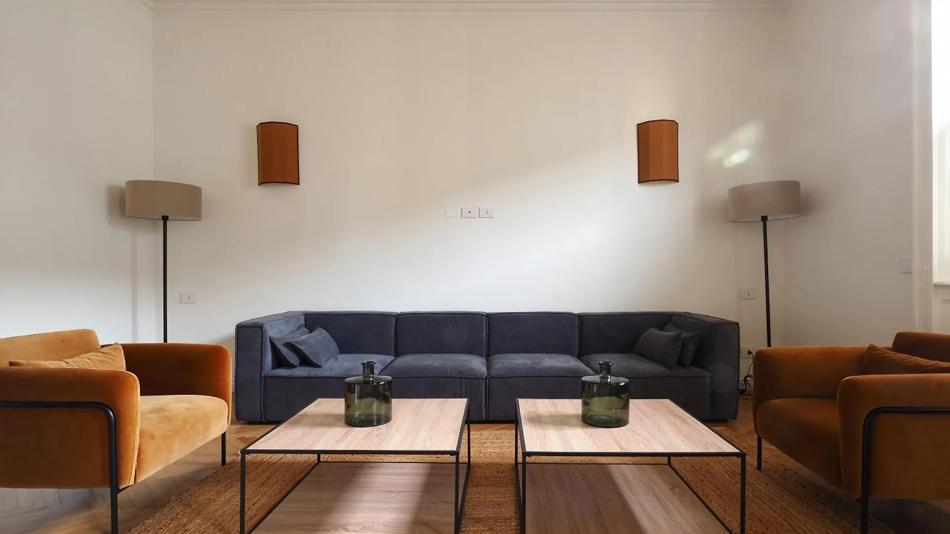Adelaide Elegant Apartments Milano Italia