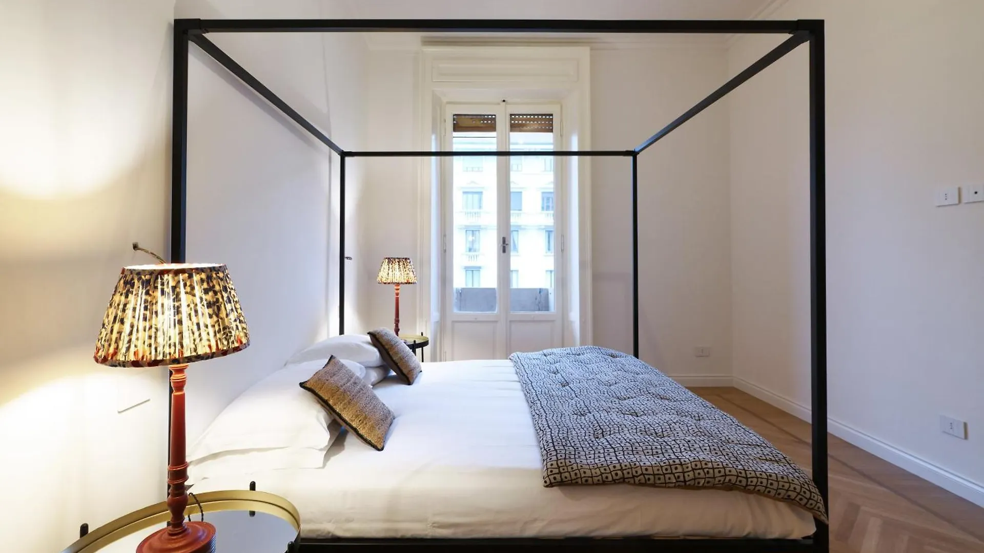 Adelaide Elegant Apartments Milano